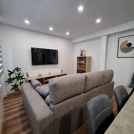 Apartamento Tu Hogar En - Garaje Grande - 3hab 2baños- Ideal Familias